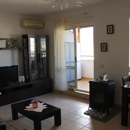 Cosy Rooftop At Pazari I Ri Appartement Tirana