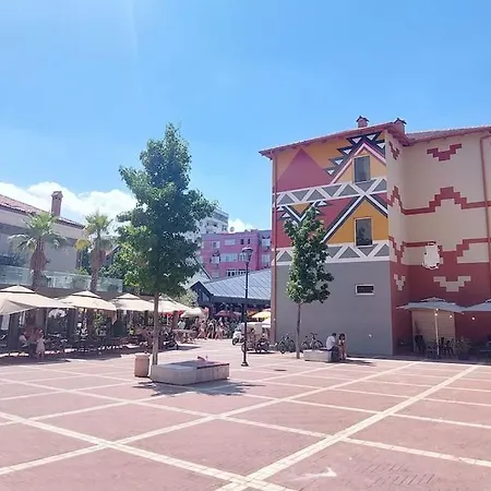Appartement Cosy Rooftop At Pazari I Ri Tirana