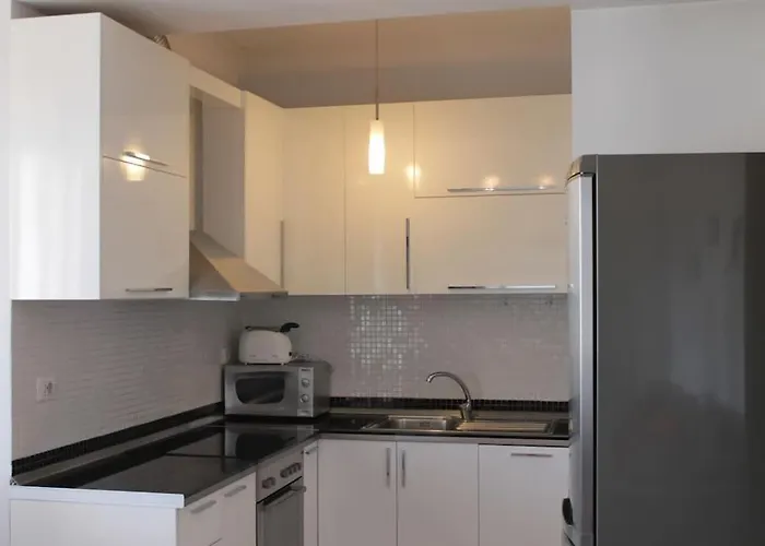 Cosy Rooftop At Pazari I Ri Apartament *