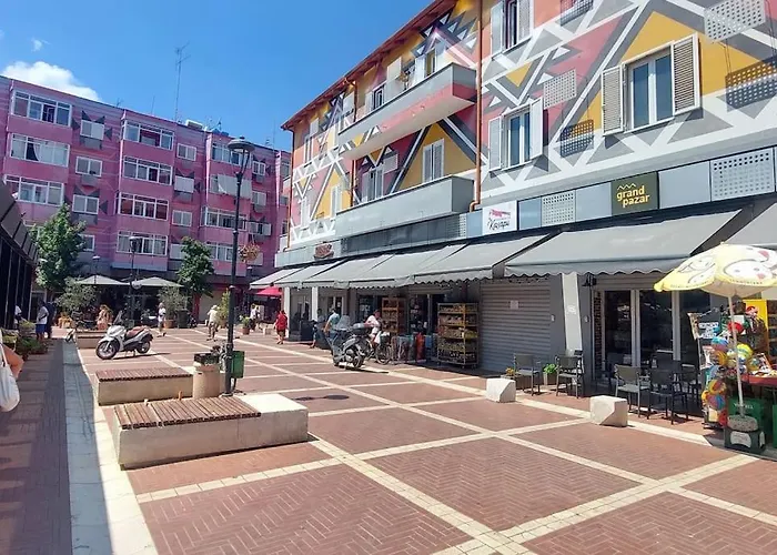 Apartament Cosy Rooftop At Pazari I Ri